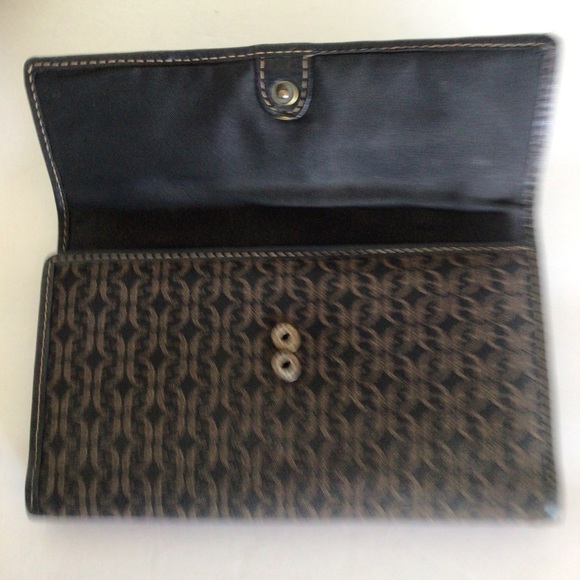 FOSSIL MONOGRAM FLAP WALLET - Picture 6 of 15
